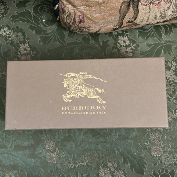 Don’t Buying “Reserves for Ritakalo” - Picture 2 of 5